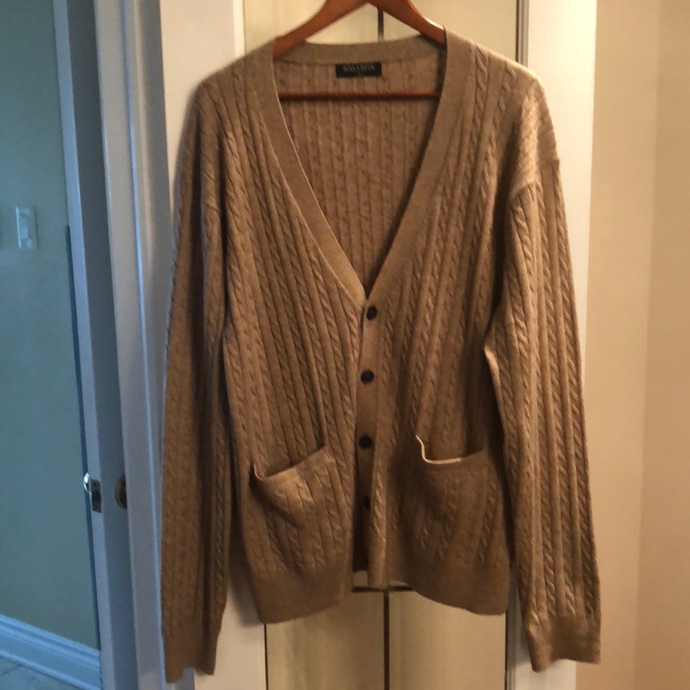 Classic Cable Knit Men's Cardigan Sweater - Camel